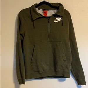 green nike coat